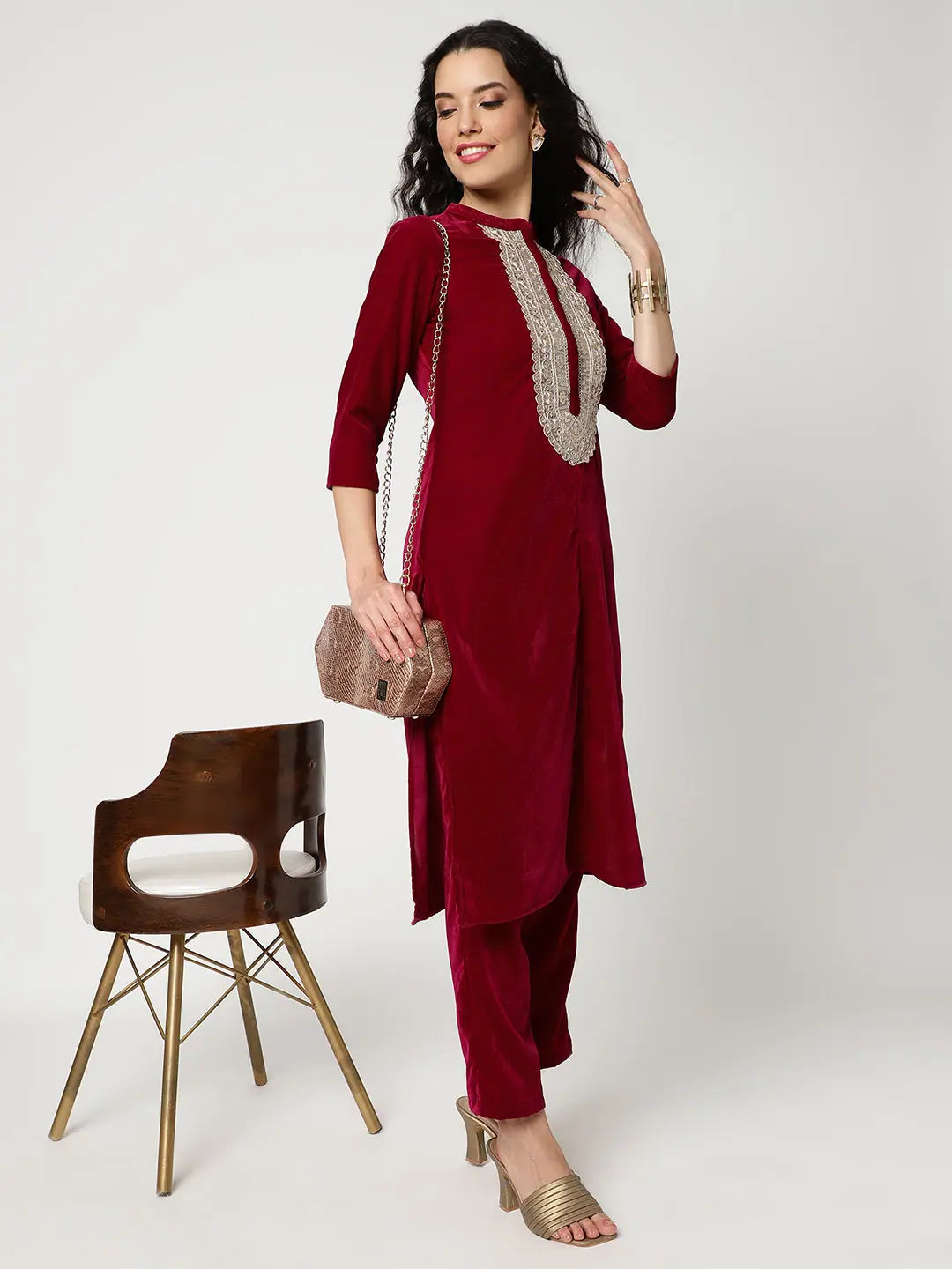 Velvet U-Shape Lace Patch Kurta With Straight Pant Set