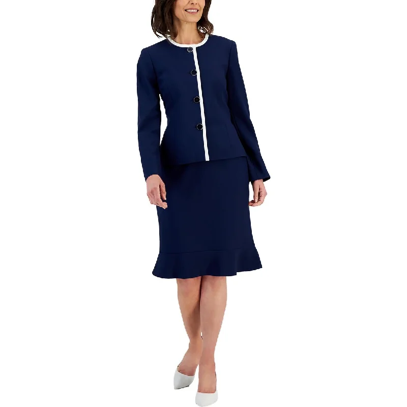 Womens 2 PC Long Sleeve Four-Button Suit